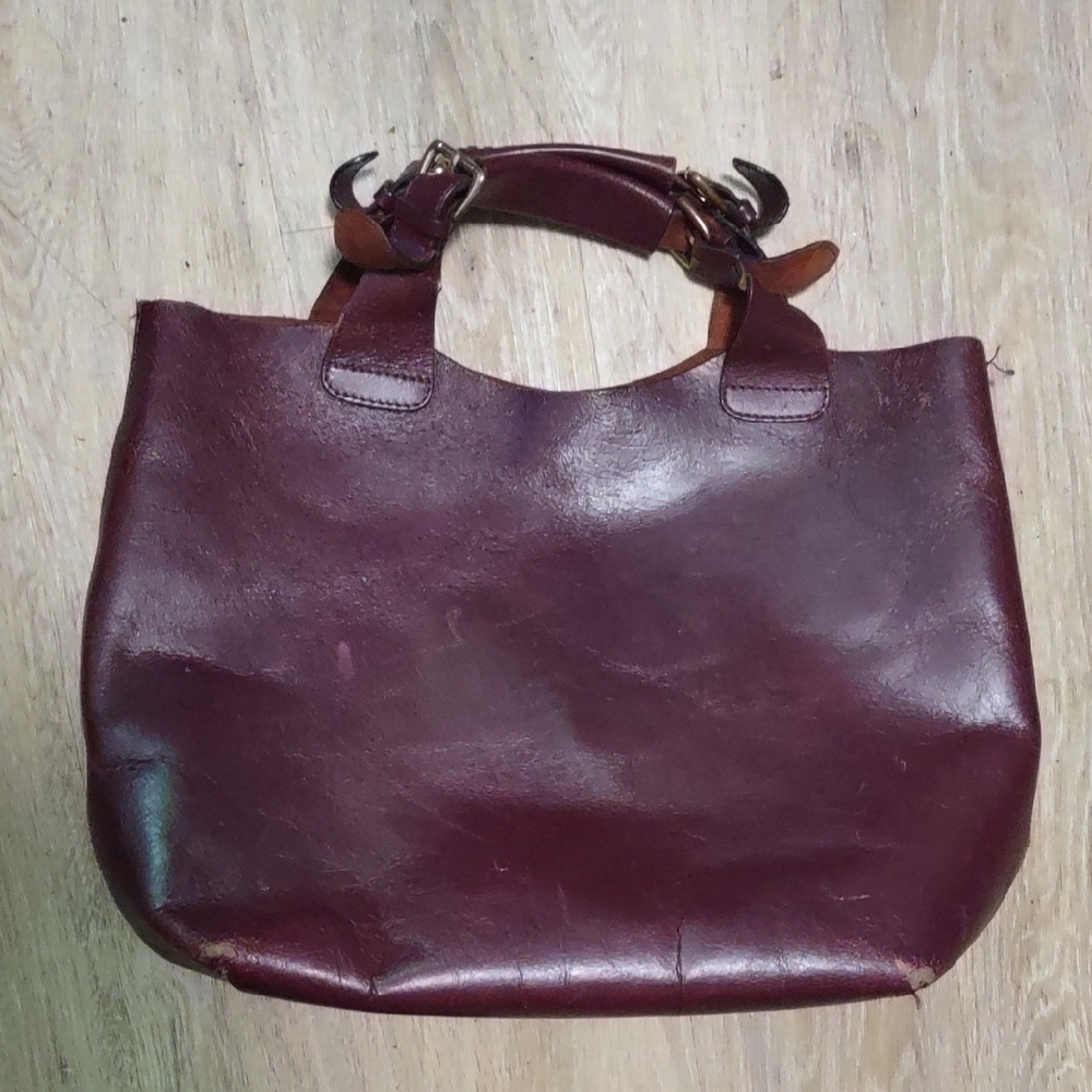 Elegant Burgundy Leather Tote Bag